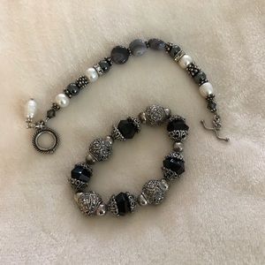 Set of 2 coordinating bracelets